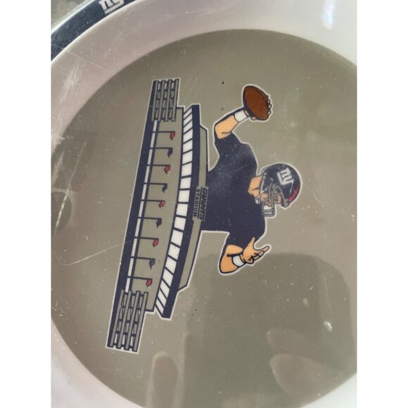 NFL New York Giants Little Sports 3-Piece Dinner Set For Kids - Picture 9 of 11